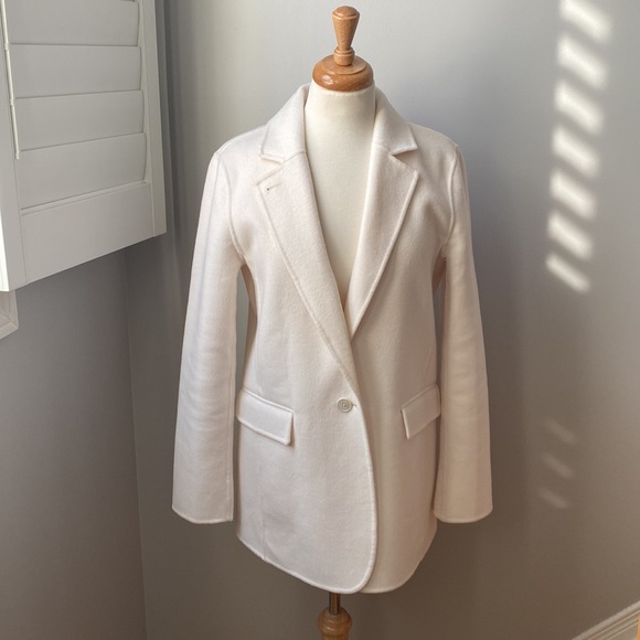 BANANA REPUBLIC Unlined Double-Faced Jacket in White - Picture 2 of 15
